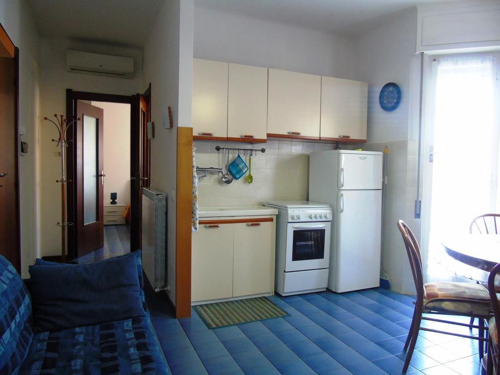 Deiva Holidays Deiva Marina Exterior photo