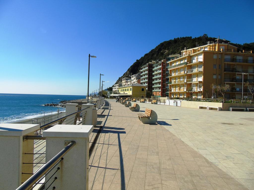 Deiva Holidays Apartment Deiva Marina Exterior photo